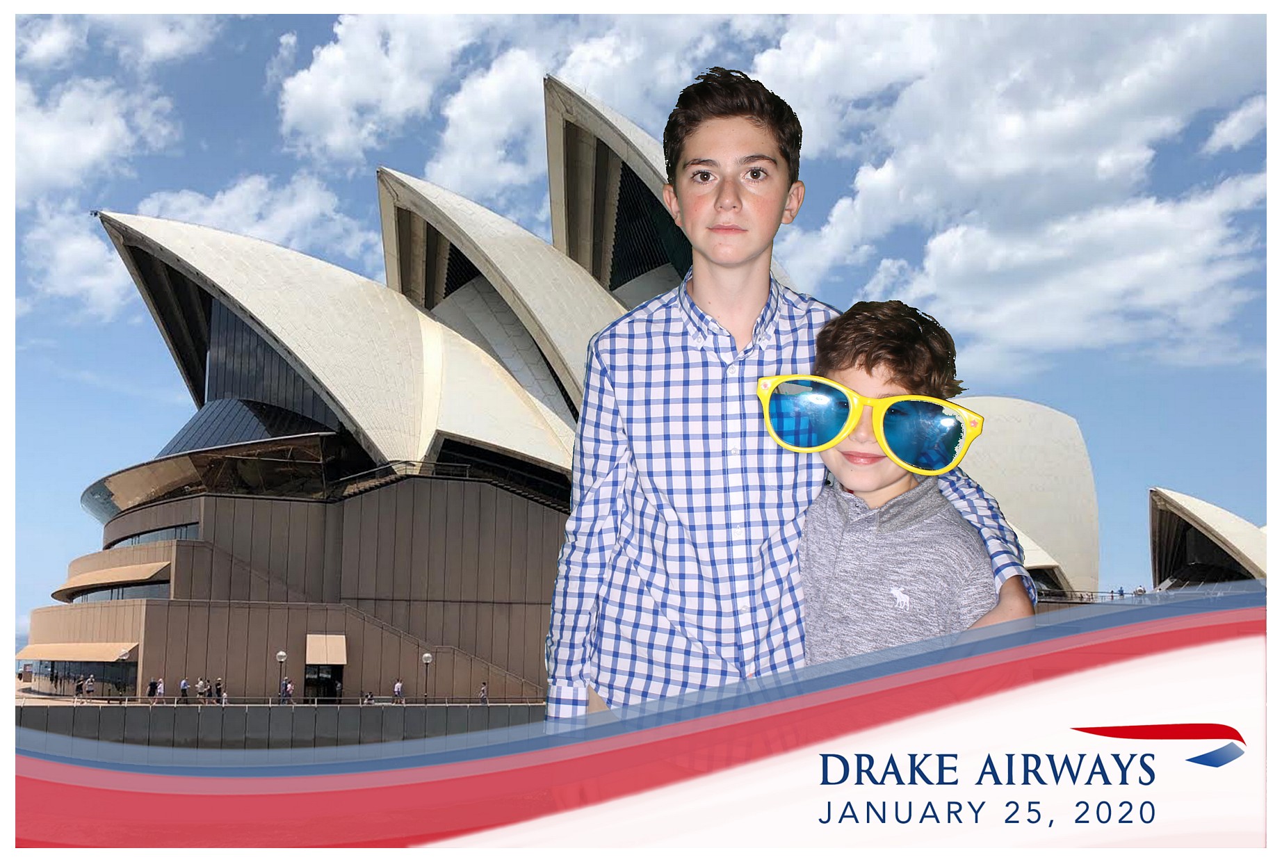 Drake Airways | View more photos from the event at gallery.photoboothcincy.com/u/PhotoBoothCincy/Drake-Airways
